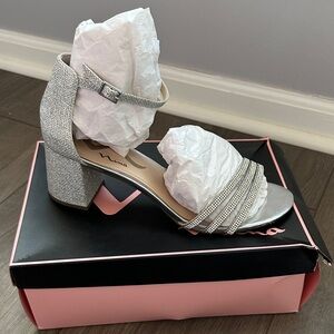 Nina Glittering Silver Block Heels